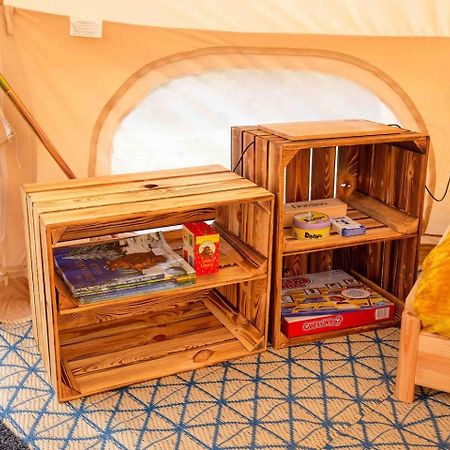 Roaches Retreat Family Glampsite, Rocky Reach Bell Tent With Outdoor Adventures And Campfire Nights Upper Hulme Luaran gambar