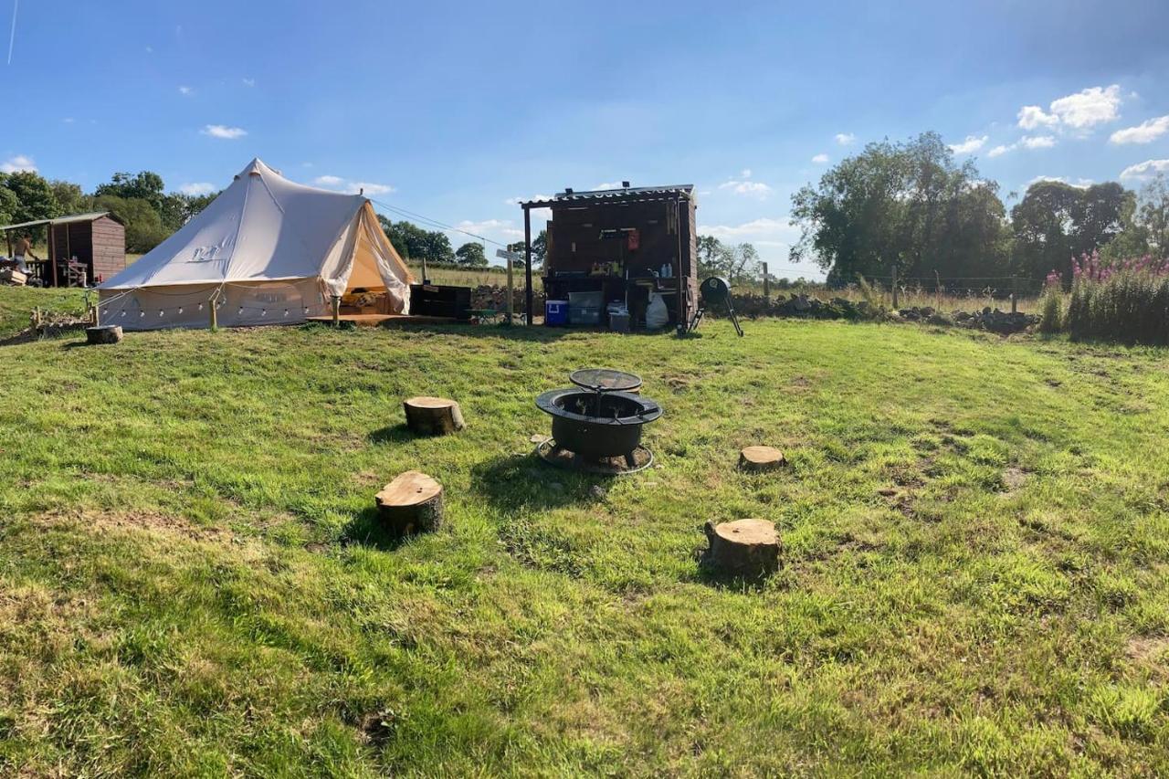 Roaches Retreat Family Glampsite, Rocky Reach Bell Tent With Outdoor Adventures And Campfire Nights Upper Hulme Luaran gambar